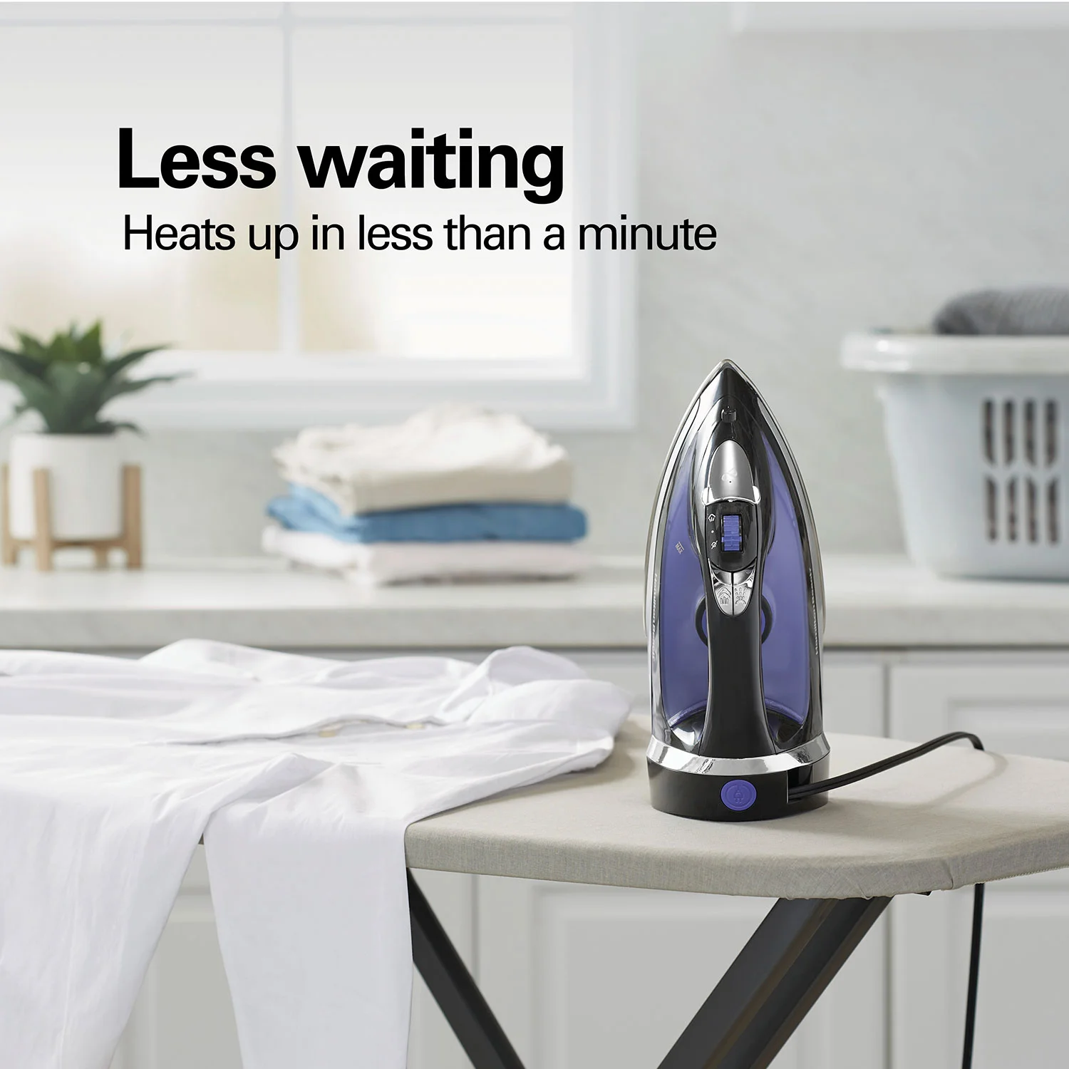 Steam Iron with Retractable Cord - Image 4