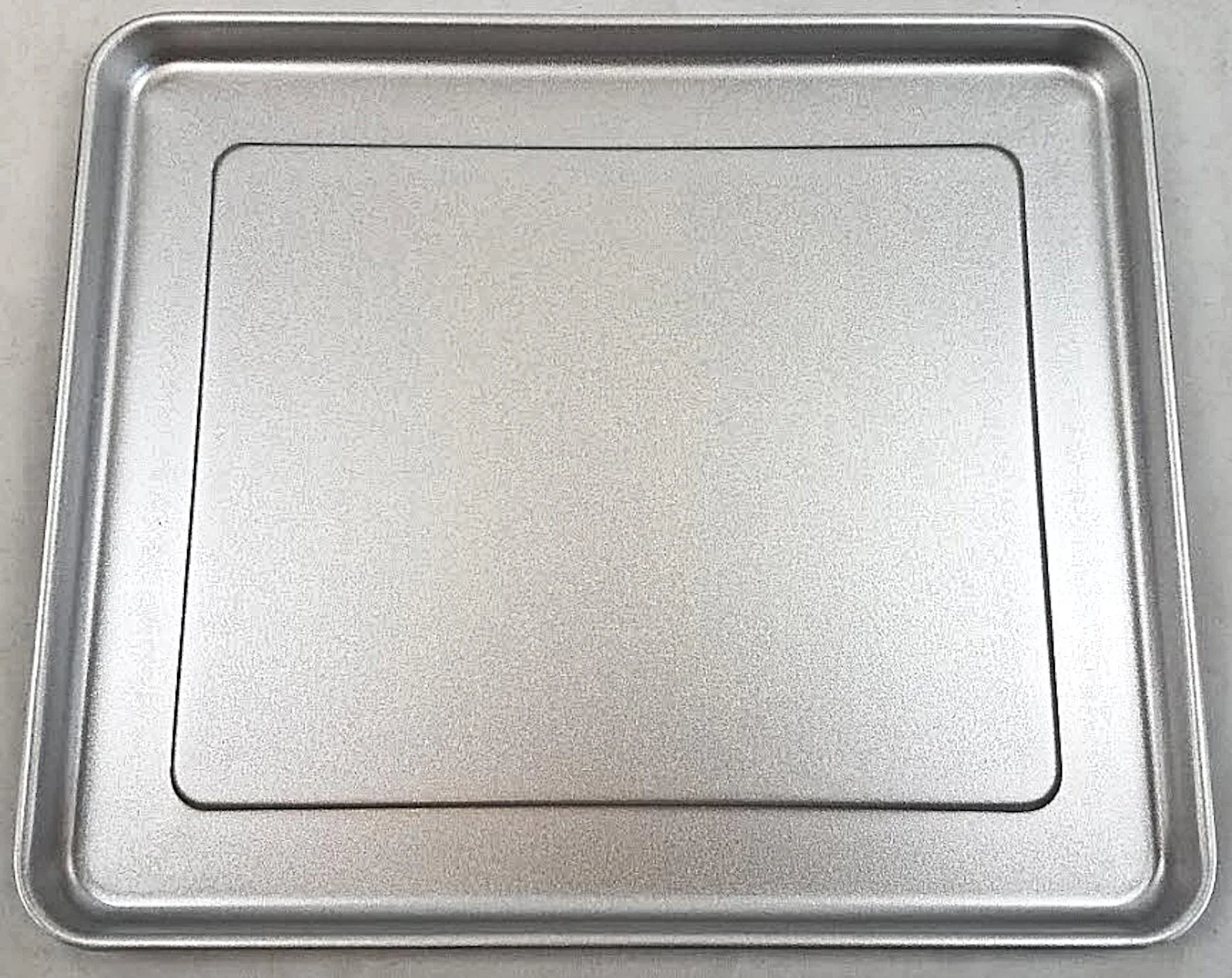 Easy Reach® 4 Slice Toaster Oven with Roll-Top Door - Image 9