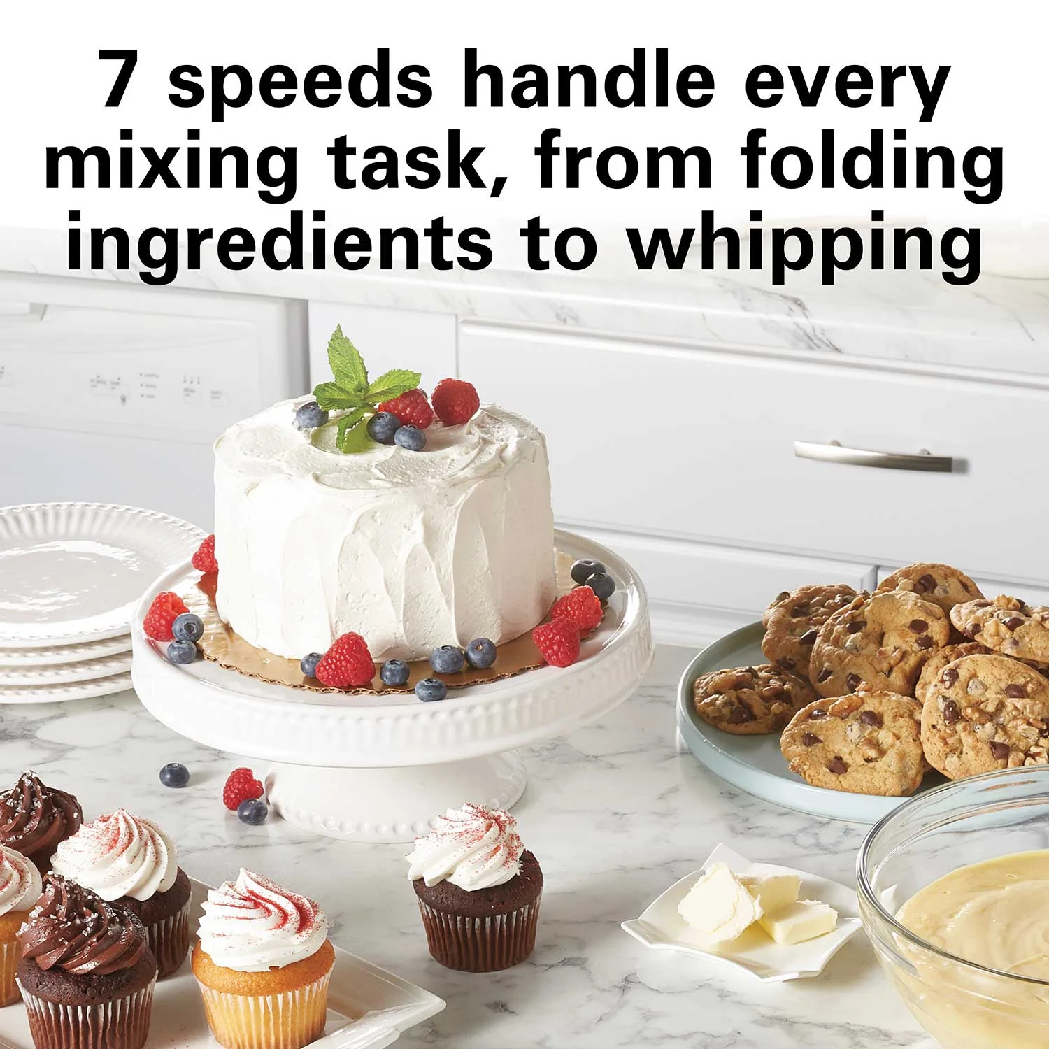 7 Speed Stand Mixer, 4 Quart Capacity, Red - Image 6